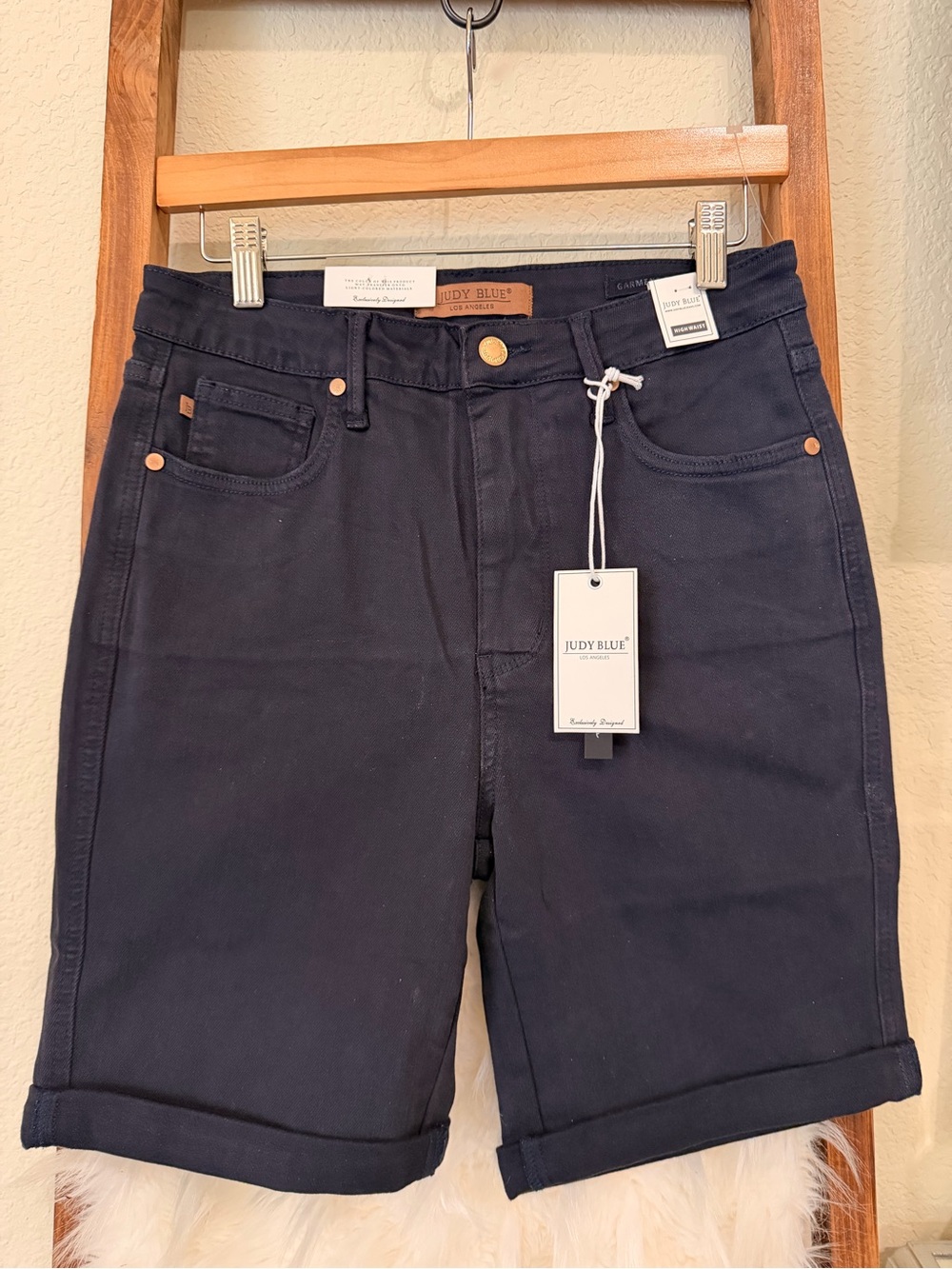 BNWT Judy Blue High Waist Bermuda Shorts in navy